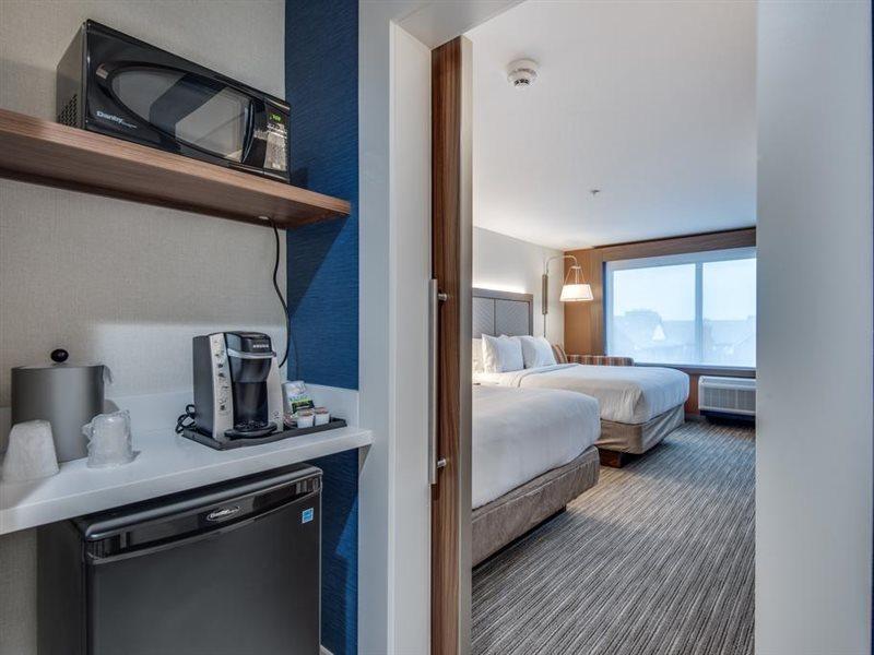 Holiday Inn Express & Suites Dallas North - Addison By Ihg Buitenkant foto