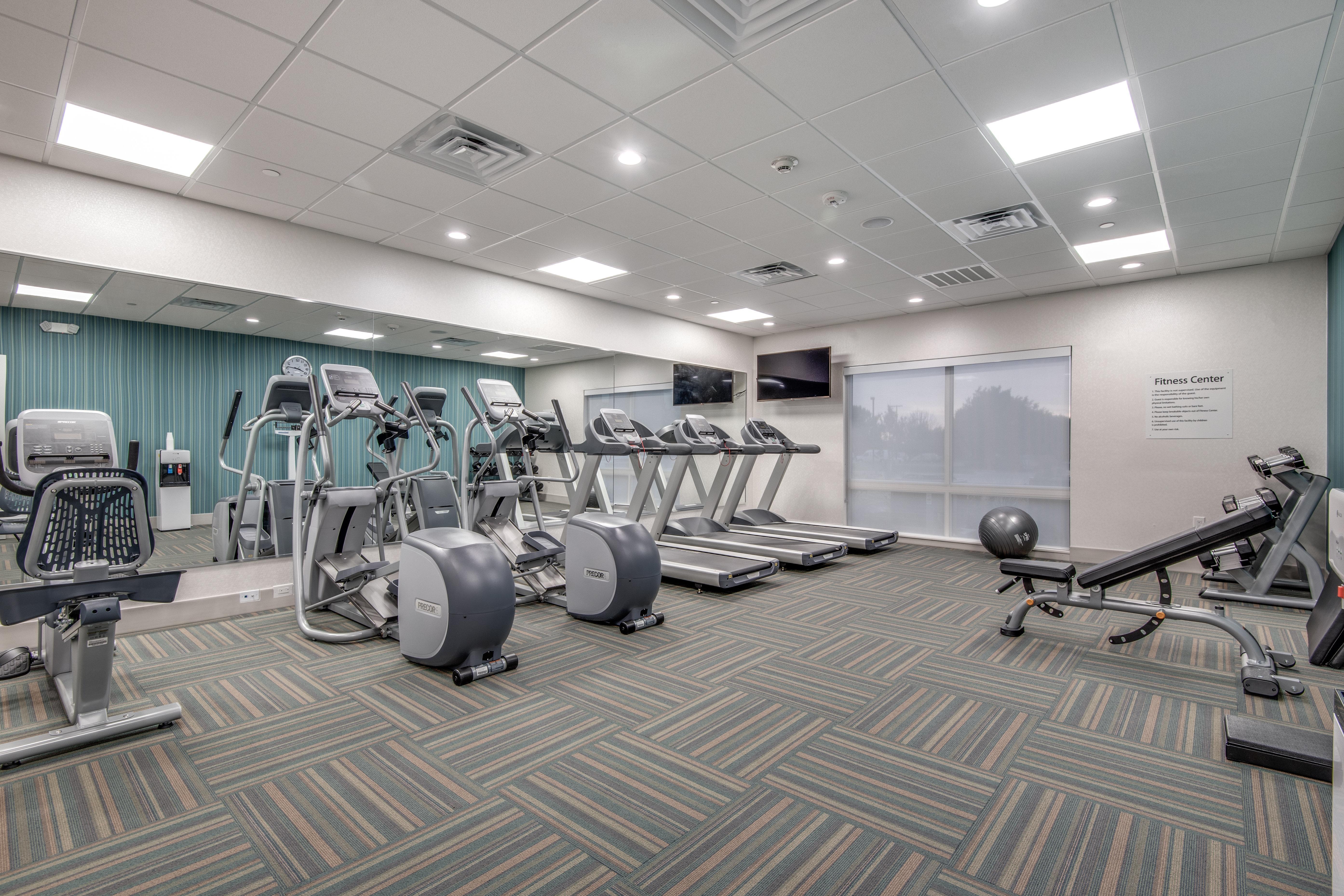 Holiday Inn Express & Suites Dallas North - Addison By Ihg Buitenkant foto
