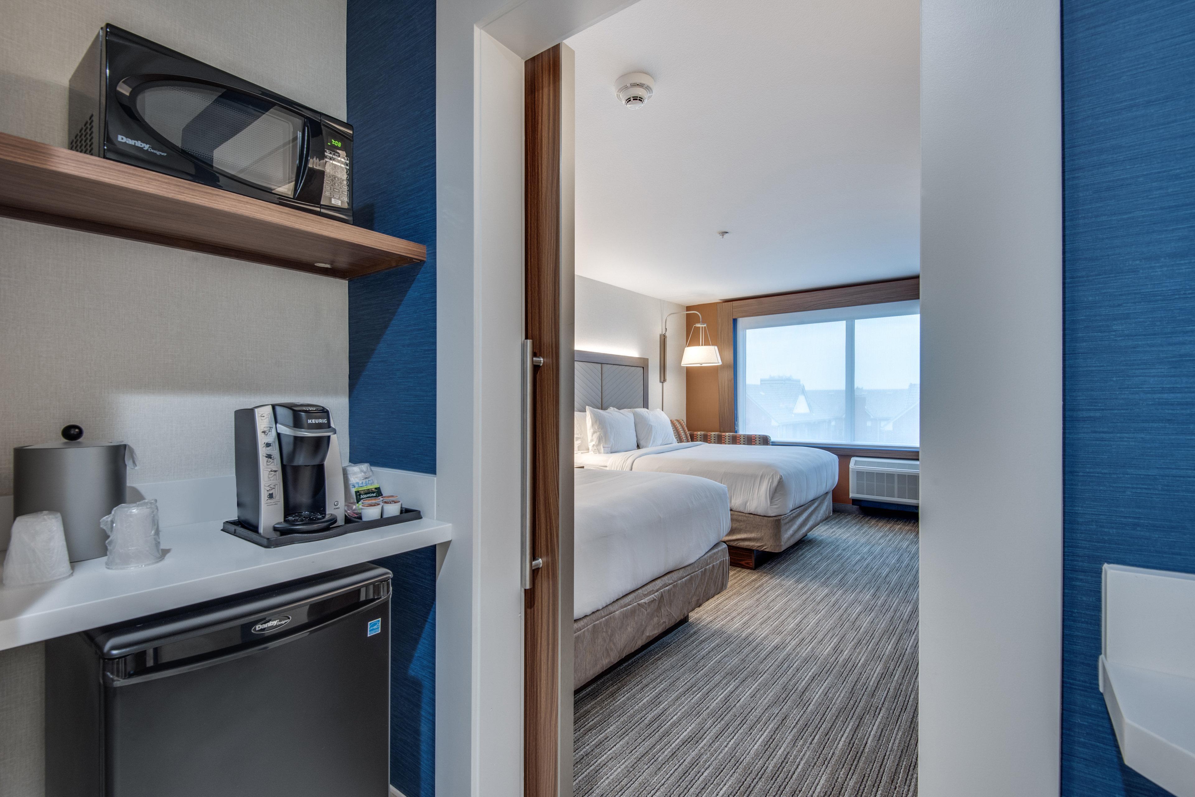 Holiday Inn Express & Suites Dallas North - Addison By Ihg Buitenkant foto