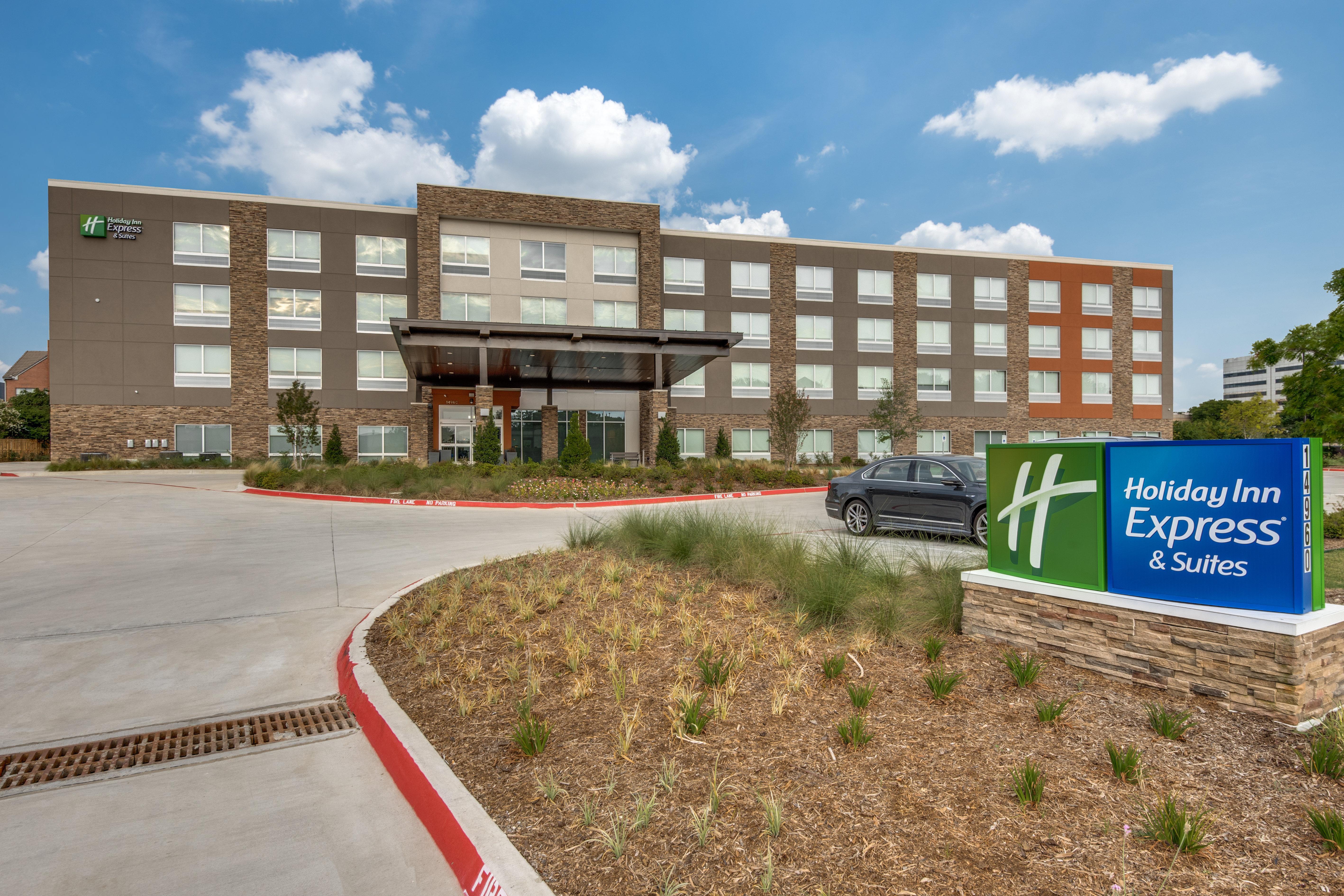 Holiday Inn Express & Suites Dallas North - Addison By Ihg Buitenkant foto
