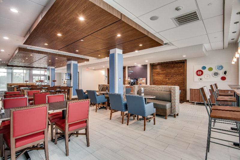 Holiday Inn Express & Suites Dallas North - Addison By Ihg Buitenkant foto